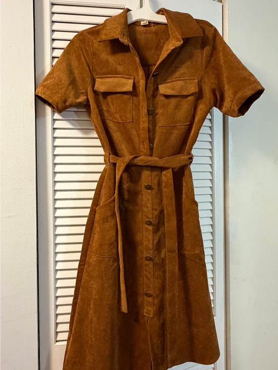 Monteau Dresses & Skirts - Monteau Short-Sleeve Button-Front Belted Dress in Burnt Orange